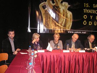 15.Sadri Al���k Tiyatro ve Sinema Oyuncu �d�l� Adaylar� A��kland�.Sinema �d�lleri Se�ici Kurul �yeleri: J�ri Ba�kan� Atilla Dorsay, �yeler:�olpan �lhan, Biket �lhan, Burak G�ral-29.03.2010-Foto�raflar/Tenise Yal��n evetbenim.com