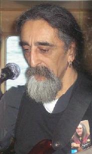 Bahadır Akkuzu (1955 -  2009) evetbenim.com arşivi, Fotoğraqf: Tenise Yalçın