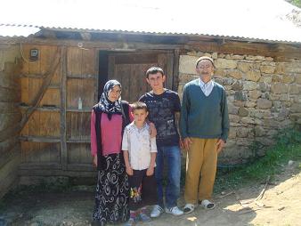 Dar���afaka Ailesine Kat�lacak Olan ��renciler
